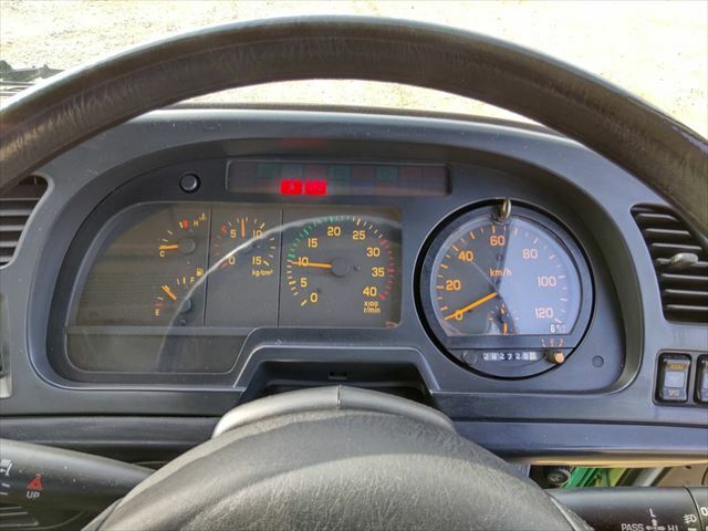 いすゞ フォワード 中型 タンクローリー KC-FRR33D1G(8814) 39枚目
