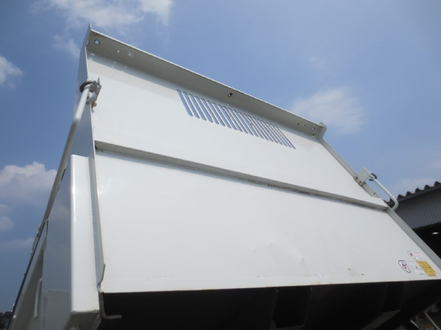三菱ふそう キャンター 小型 土砂ダンプ 2RG-FBA60(109820) 11枚目