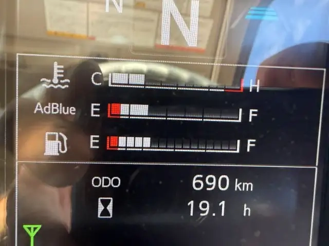 日野 プロフィア 大型 トラクタ 2WG-SH1EDGG(108834) 19枚目