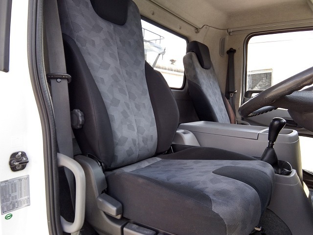 UDトラックス（日産） コンドル 中型 コンテナ専用車 SKG-MK38L(12598) 40枚目