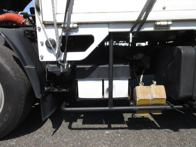 いすゞ エルフ 小型 平ボディ 2RG-NHS88A(109086) 33枚目
