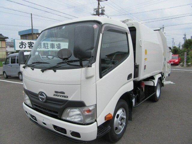 日野 デュトロ 小型 塵芥車（プレス式） TKG-XZU600X(10080) 1枚目