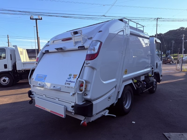 いすゞ エルフ 小型 塵芥車（プレス式） 2RG-NMR88AN(113450) 5枚目