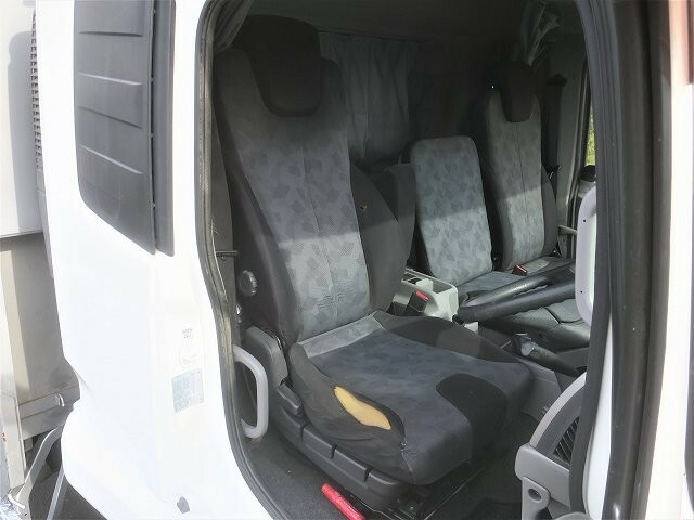 UDトラックス（日産） コンドル 大型 Translation missing: ja.item.body_keijou_enum.body_keijou_almi_block QKG-PK39LH(27520) 14枚目