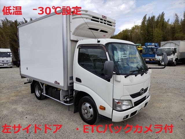 日野 デュトロ 小型 冷蔵冷凍バン TKG-XZC605M(9393) 1枚目