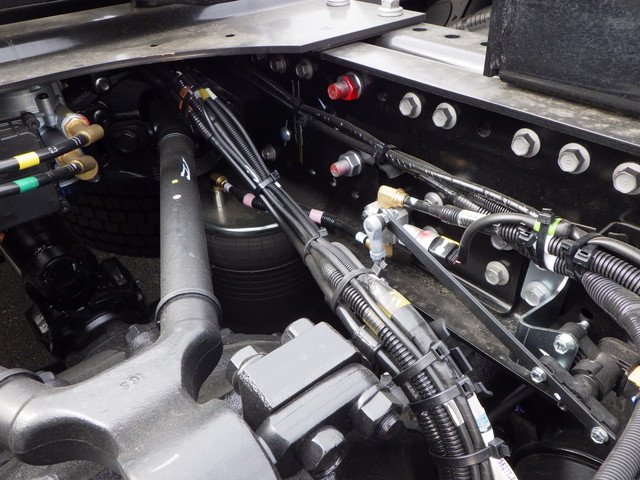 日野 - 大型 トラクタ 2WG-SH1EDGG(113811) 9枚目