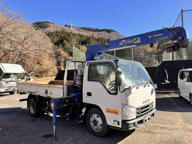 いすゞ エルフ 小型 平ボディ（クレーン付） TPG-NKR85AR(78984) 7枚目