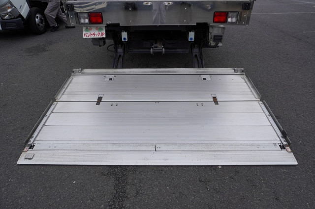 日野 レンジャー 中型 冷蔵冷凍バン 2KG-FD2ABA(107421) 24枚目