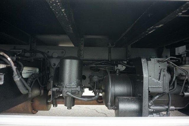 日野 レンジャー 中型 冷蔵冷凍バン ADG-FD8JKWG(9162) 33枚目