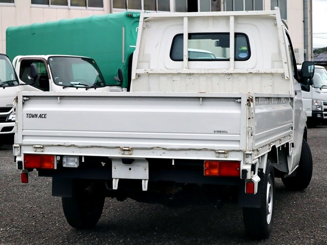 トヨタ タウンエース 小型 平ボディ 5BF-S403U(111565) 3枚目