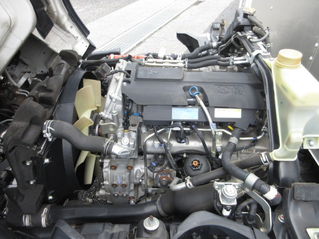 三菱ふそう キャンター 小型 バン TPG-FEA50(109755) 33枚目