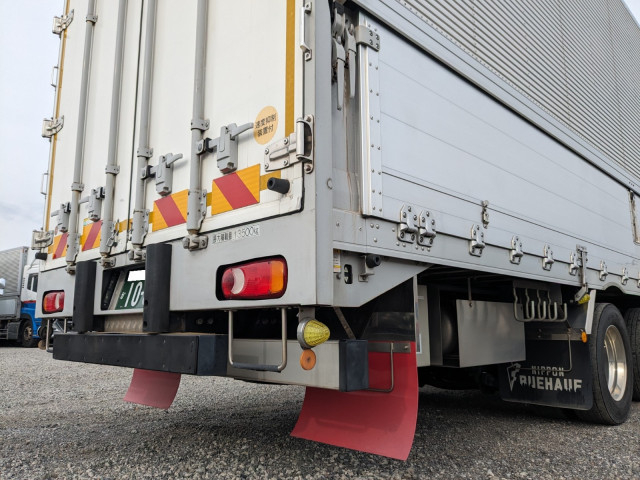 UDトラックス（日産） クオン 大型 ウィング 2PG-CG5CA(109848) 6枚目