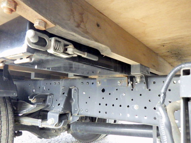 いすゞ エルフ 小型 平ボディ 2PG-NPS88AR(110077) 34枚目