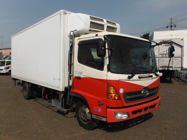日野 レンジャー 中型 冷蔵冷凍バン PB-FC7JJFA(1489) 3枚目