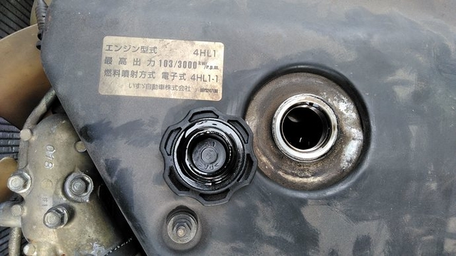 いすゞ エルフ 小型 バン KR-NKR81GN(3702) 32枚目