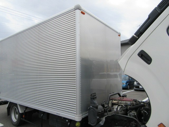 トヨタ ダイナ 小型 バン TKG-XZU710(8373) 9枚目