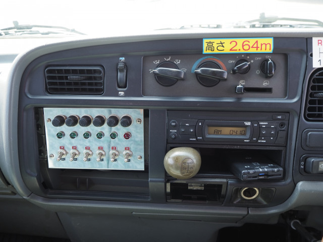 三菱ふそう キャンター 小型 平ボディ（クレーン付） KK-FE53EEV(109525) 48枚目
