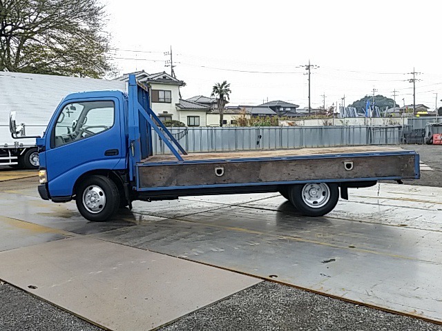 トヨタ ダイナ 小型 平ボディ KK-XZU341(8096) 2枚目