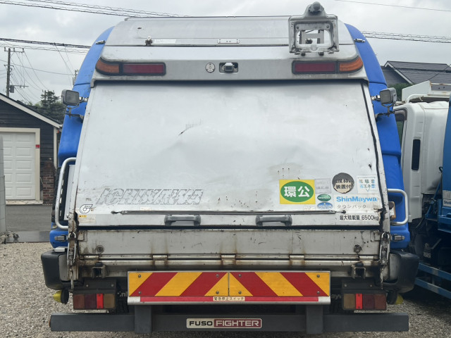 三菱ふそう ファイター 増トン 塵芥車（プレス式） QKG-FK72FZ(110599) 9枚目