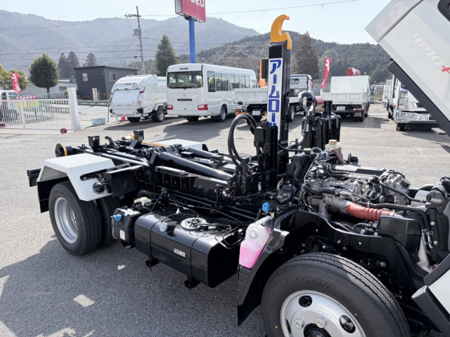 三菱ふそう キャンター 小型 コンテナ専用車 2RG-FBAV0(108663) 26枚目