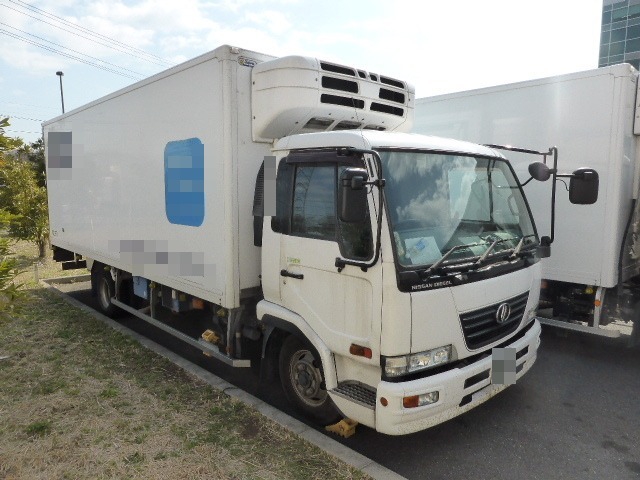 UDトラックス（日産） コンドル 中型 冷蔵冷凍バン BDG-MK36C(2923) 1枚目