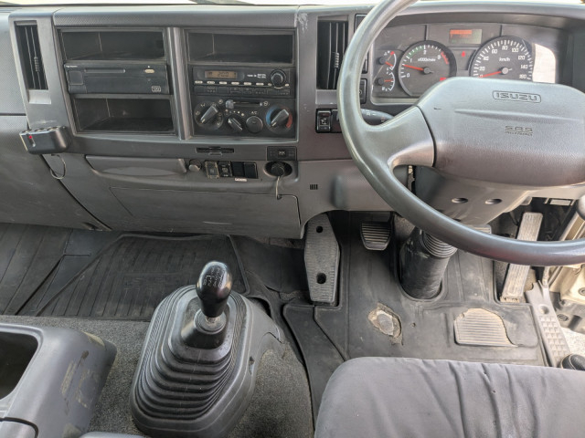 いすゞ フォワード 増トン 平ボディ LKG-FTR90S2(110486) 26枚目