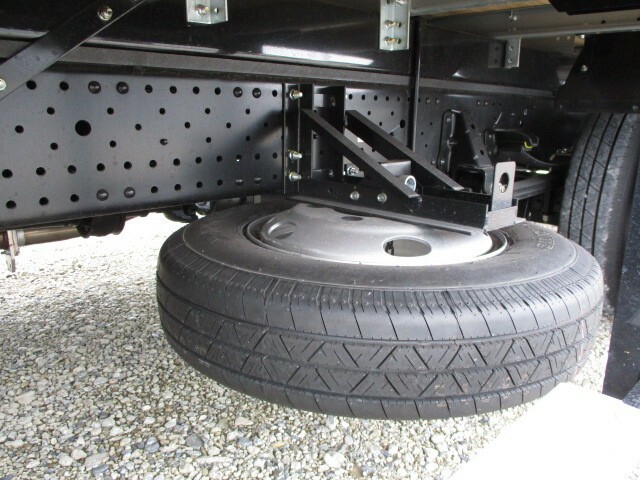 いすゞ エルフ 小型 バン 2RG-NPR88AN(6813) 28枚目
