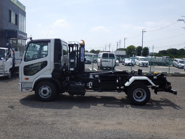 Mitsubishi Fuso fighter Middle Arm roll trucks 2KG-FK72F(105606) 4枚目