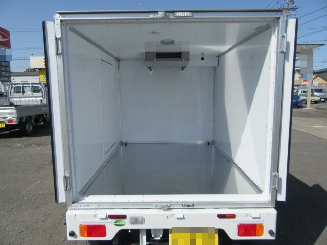 スズキ キャリィ 軽 冷蔵冷凍バン EBD-DA16T(9254) 9枚目