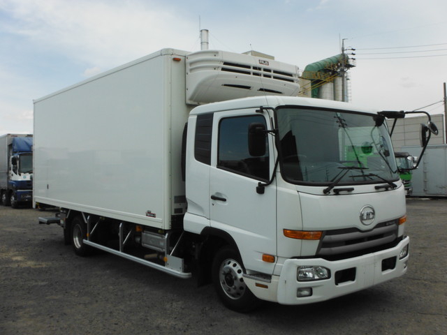 UDトラックス（日産） コンドル 中型 冷蔵冷凍バン TKG-MK38C(3391) 2枚目