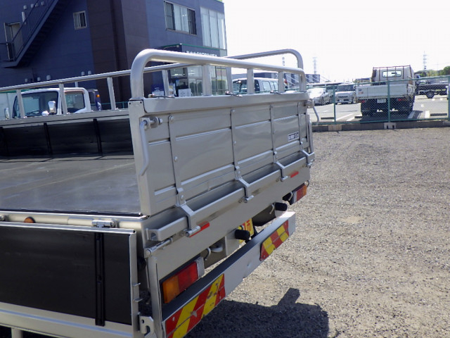 Mitsubishi Fuso canter Small Flat body 2PG-FED90(105775) 40枚目