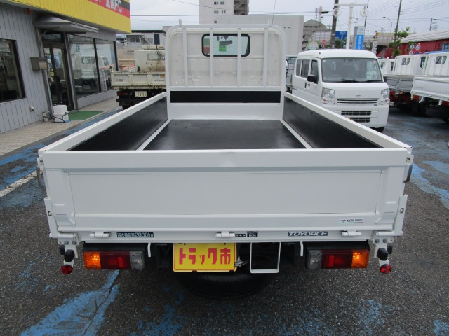トヨタ トヨエース 小型 平ボディ TKG-XZU605(109818) 5枚目