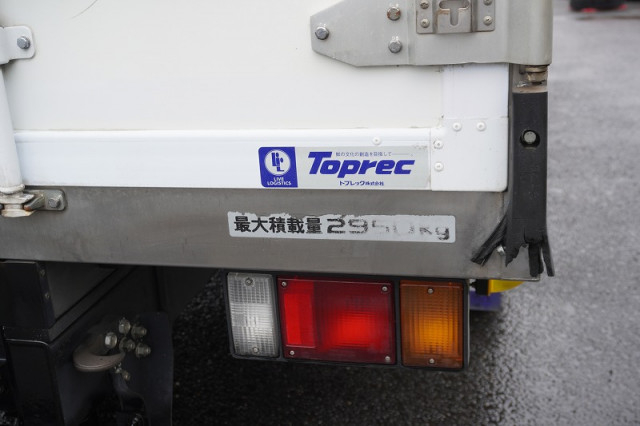 いすゞ エルフ 小型 冷蔵冷凍バン 2RG-NPR88AN(109683) 24枚目