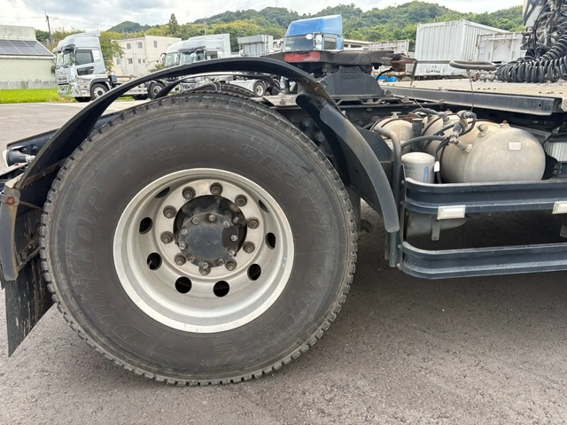 いすゞ ギガ 大型 トラクタ QKG-EXD52BD(112607) 20枚目