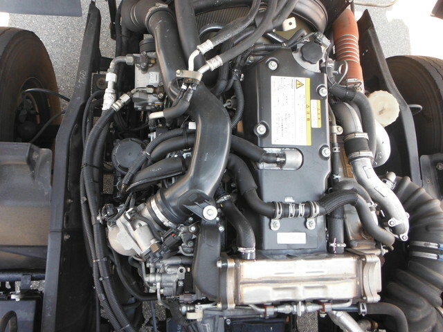いすゞ フォワード 中型 冷蔵冷凍ウィング TKG-FRR90S2(32332) 31枚目