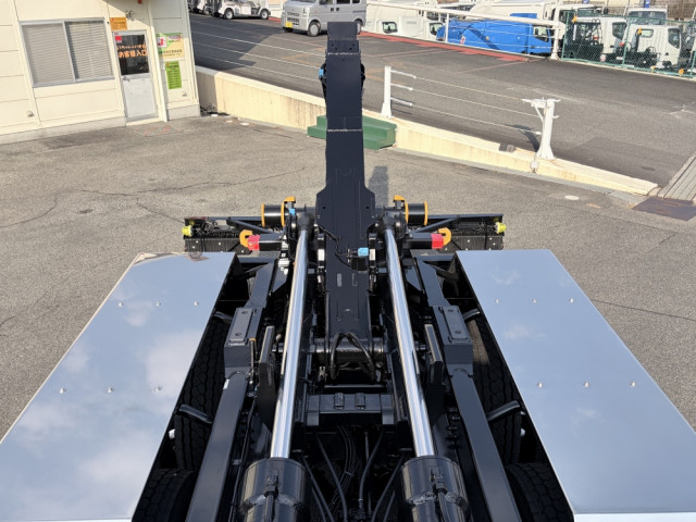 三菱ふそう スーパーグレート 大型 コンテナ専用車 2PG-FV80VY(104736) 25枚目