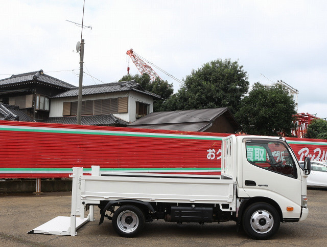 日野 デュトロ 小型 平ボディ TKG-XZC605M(112351) 12枚目