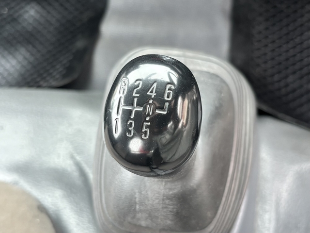いすゞ エルフ 小型 平ボディ（クレーン付） TKG-NKR85R(108483) 66枚目