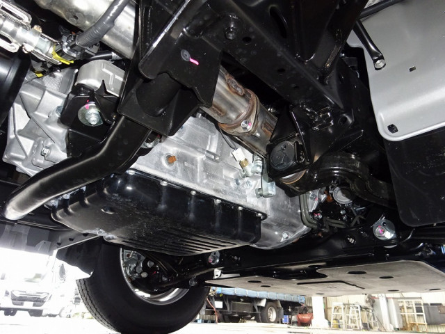 トヨタ コースター 小型 バス 2WG-GDB110(108246) 27枚目