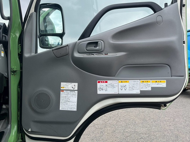 日野 デュトロ 小型 コンテナ専用車 TKG-XZU605M(111863) 16枚目