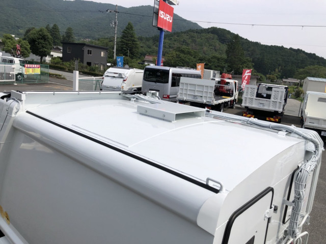 三菱ふそう キャンター 小型 塵芥車（プレス式） 2RG-FEAV0(113638) 28枚目