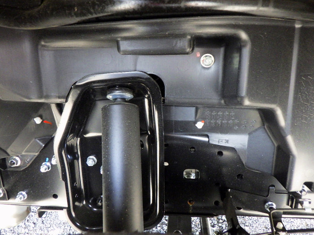 三菱ふそう キャンター 小型 平ボディ 2RG-FEB50(105605) 23枚目