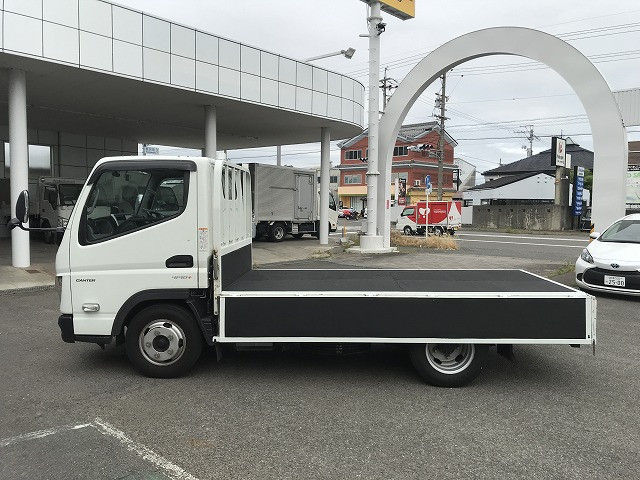 三菱ふそう キャンター 小型 平ボディ 2RG-FBA20(105649) 11枚目