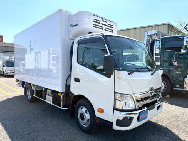 日野 デュトロ 小型 冷蔵冷凍バン 2WG-XZU713N(113242) 2枚目