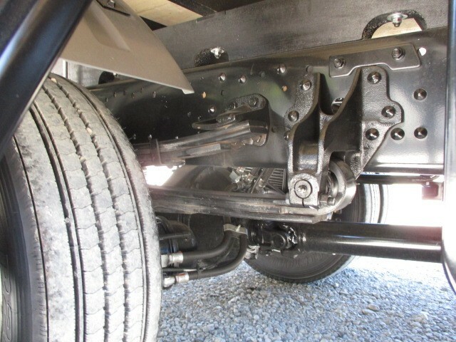 三菱ふそう ファイター 中型 平ボディ（クレーン付） 2KG-FK62F(6750) 28枚目