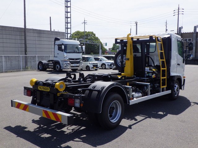 日野 - 中型 コンテナ専用車 2KG-FD2ABA(104176) 4枚目