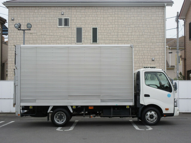トヨタ ダイナ 小型 バン TKG-XZU710(10156) 4枚目