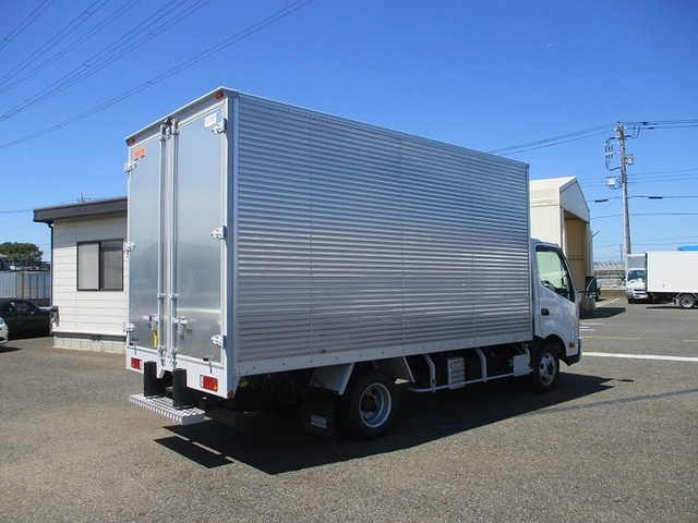 日野 デュトロ 小型 バン 2RG-XZU712M(35247) 3枚目