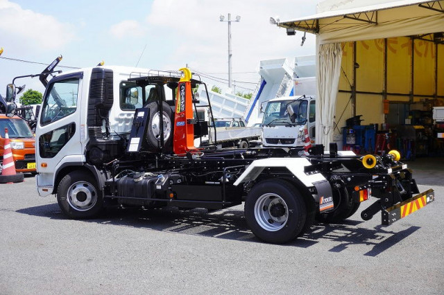 三菱ふそう ファイター 中型 コンテナ専用車 2KG-FK72F(107423) 7枚目