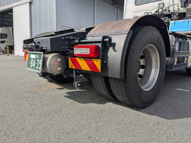 UDトラックス（日産） クオン 大型 トラクタ 2RG-GK5DAB(113484) 7枚目